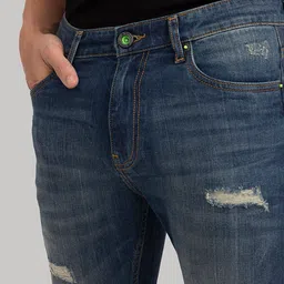 Snitch Men Skinny Fit Mildly Distressed Light Fade Cotton Jeans image 5