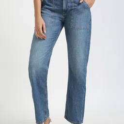 Calvin Klein Jeans Women Straight Fit Low Distress Light Fade Jeans-image-97