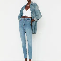 Trendyol Women Blue Heavy Fade Pure Cotton Jeans image 3