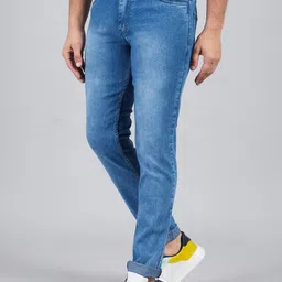 STUDIO NEXX Men Slim Fit Mid-Rise Light Fade Stretchable Jeans image 5