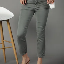 SHOWOFF Women Clean Look High-Rise Stretchable Jeans image 4