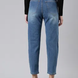 ZHEIA Women Relaxed Fit Light Fade Stretchable Clean Look Jeans image 2