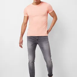 SPYKAR Men Slim Fit Low-Rise Clean Look Heavy Fade Whiskers Stretchable Jeans image 5