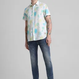 Jack & Jones Men Ben Skinny Fit Low-Rise Clean Look Heavy Fade Stretchable Jeans image 5