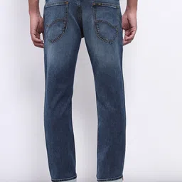 Lee Men Slim Fit Clean look Heavy Fade Cotton Jeans image 2