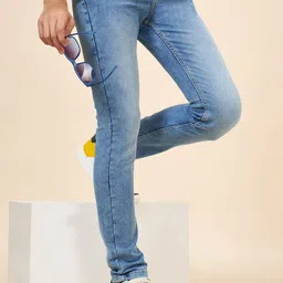 Coolsters by Pantaloons Boys Slim Fit Light Fade Stretchable Jeans image 4