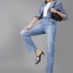 DOLCE CRUDO Women Wide Leg High-Rise Light Fade Stretchable Jeans image 2