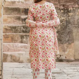 KALINI Floral Embroidered Thread Work Pure Cotton Kurta with Trousers & Dupatta image 4