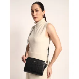 THE GUSTO Ted Black Sling Bag (S) image 1