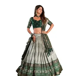 mitra biz Navratri Collection Original Mirror Handwork Cotton Lehenga Choli With Dupatta (GREEN3) image 1