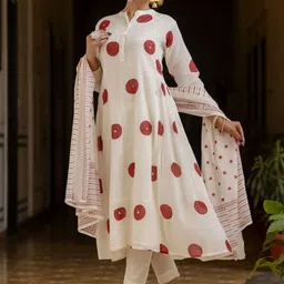 Readiprint Fashions Printed Regular Mirror Work Pure Cotton Kurta with Trousers & Dupatta image 3
