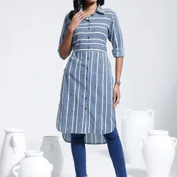 SHVAAS by VASTRAMAY Striped Shirt Collar Cuff Sleeves Straight Kurta-image-55