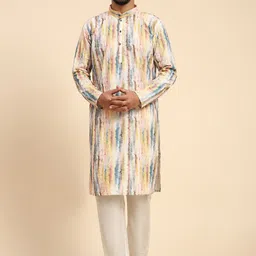 Rawayi Men Dyed Flared Sleeves Thread Work Kurta-picture-41