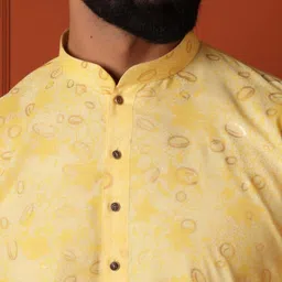 Lightpole Floral Printed Cotton Straight Kurta image 4