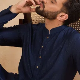 HERE&NOW Men Thread Work Jacquard Kurta-picture-22