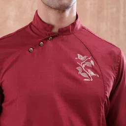 Freehand by The Indian Garage Co Men Maroon Kurta image 4