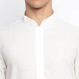 here&now x sanwara Sanwara Ethnic Motifs Embroidered Chikankari Kurta image 4