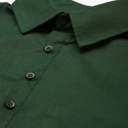 Molly & Michel Men Green Solid Pathani Kurta image 3