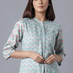 W Women Blue Geometric Checked Flared Sleeves Thread Work Kurta image 2
