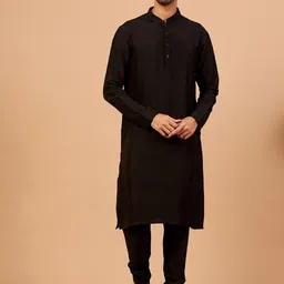 HILO DESIGN Mandarin Collar Silk Straight Kurta image 2
