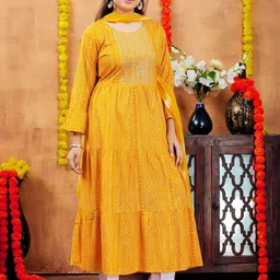 BAESD Girls Bandhani Printed Round Neck Thread Work Tiered Anarkali Cotton Kurta image 3