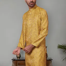 Jompers Men Geometric Thread Work Jacquard Kurta image 5