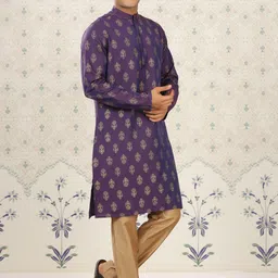 Ode by House of Pataudi Ethnic Motifs Printed Mandarin Collar Straight Kurta image 5