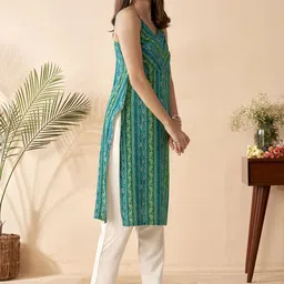 Anouk V Neck Sleeveless Bandhani Straight Kurta image 3