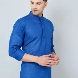 Armaan Ethnic Men Solid Mandarin Collar Kurta image 5