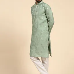 Rawayi Men Geometric Flared Sleeves Chikankari Kurta image 4