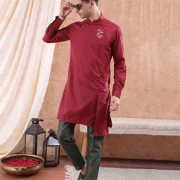 Freehand by The Indian Garage Co Men Maroon Kurta image 2