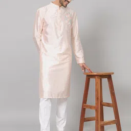 HILO DESIGN Floral Embroidered Straight Kurta image 5
