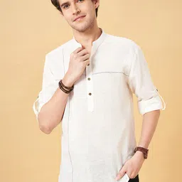 indus route by Pantaloons Men Mandarin Collar Roll Up Sleeves Kurta image 4