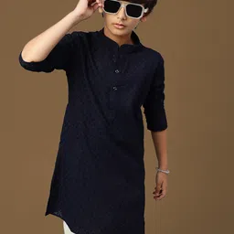 here&now x sanwara Sanwara Boys Embroidered Chikankari Ethnic Straight Kurta image 4