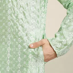 SOJANYA Men Sea Green & White Ethnic Motifs Embroidered Kurta image 5