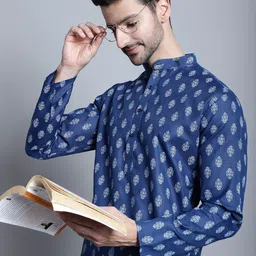 Jompers Mandarin Collar Ethnic Motifs Printed Kurta image 2