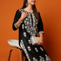 GoSriKi Floral Embroidered Notched Neck Thread Work Cotton Straight Kurta-picture-22