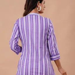 FERANOID Chevron Printed Pure Cotton Kurti image 5