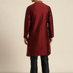 SOJANYA Ethnic Motifs Zari Embroidered Kurta image 5