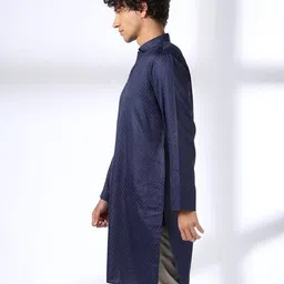 royaaj Men Geometric Print Slim Fit Kurta image 2