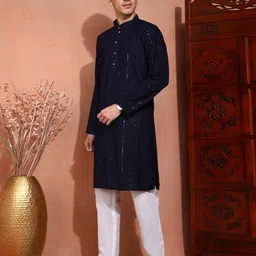 swagg india Men Embroidery Long Kurta image 2