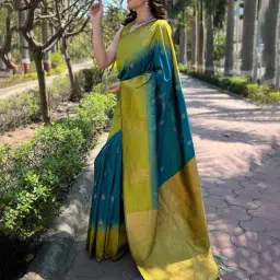svaraa   Women Traditional Saree image 2
