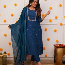 nyrika Women Embroidery Straight Kurta Set image 2