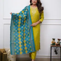 besucher Women Embroidered Straight Kurta with Pants & Dupatta image 2