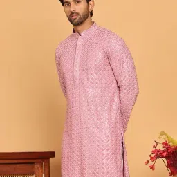 jompers Men Embroidery Long Kurta image 2