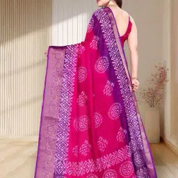 magneitta Women Pure Dola Silk Batik Printed Saree image 2