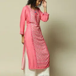 rangriti Women Straight Printed Kurta image 2