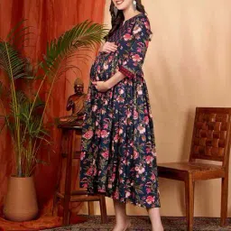 taranjal Women Floral Print Flared Kurta image 2