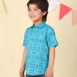 fabindia Boys Regular Fit Shirt with Short Sleeves image 2