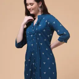 hive 91 Women Geometric Print Fitted Tunic image 2